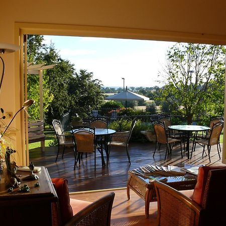 Pericoe Retreat Bed & Breakfast Dubbo Dış mekan fotoğraf
