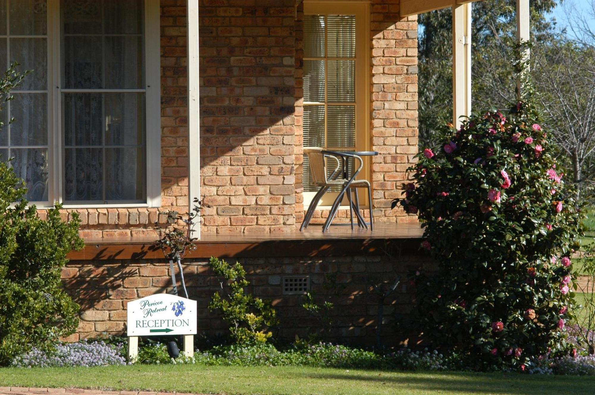 Pericoe Retreat Bed & Breakfast Dubbo Dış mekan fotoğraf
