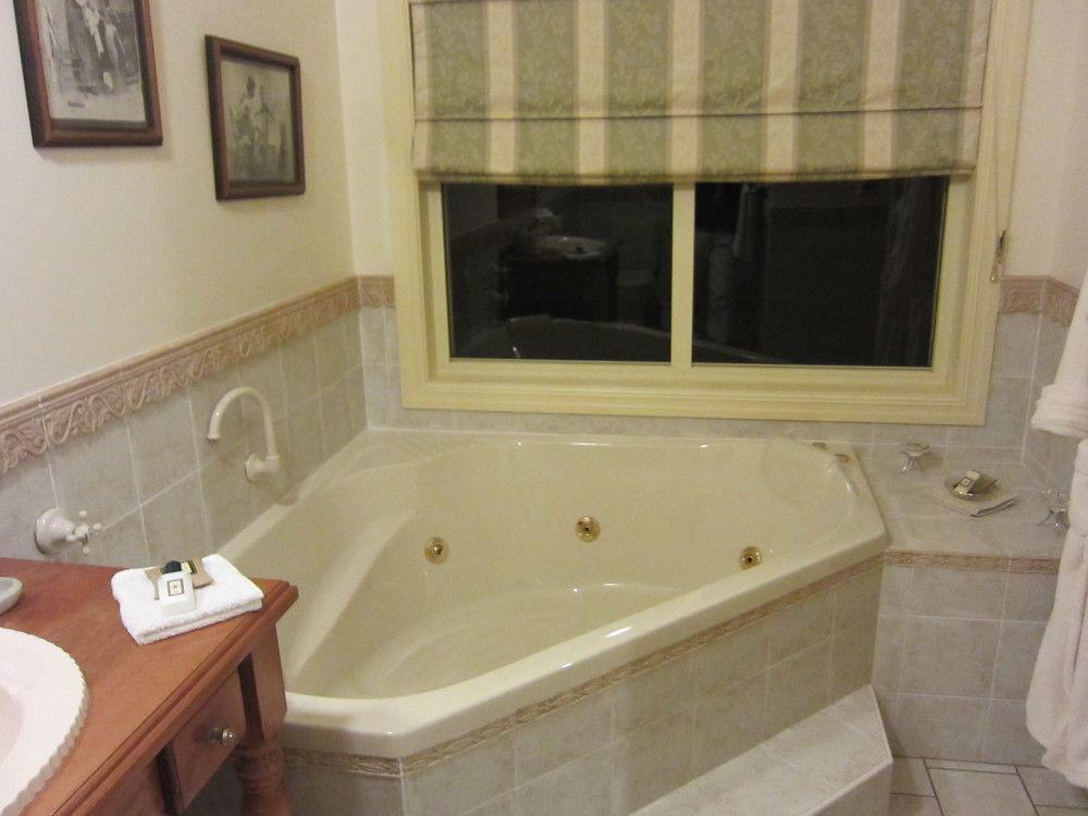 Pericoe Retreat Bed & Breakfast Dubbo Dış mekan fotoğraf